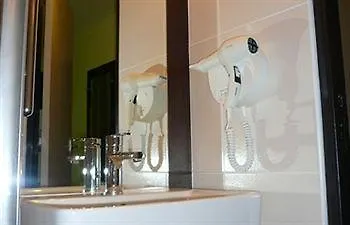Design & Restaurant מלון שאלאן