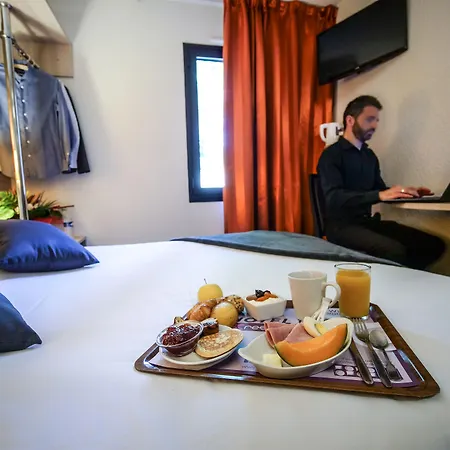Design & Restaurant שאלאן