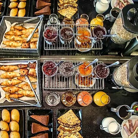 호텔 Design & Restaurant