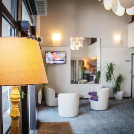 מלון Design & Restaurant