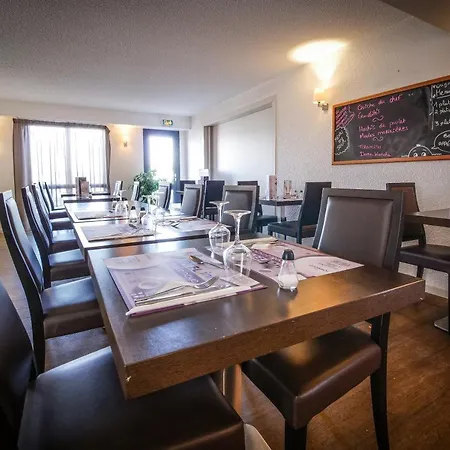 Design & Restaurant Szálloda Challans